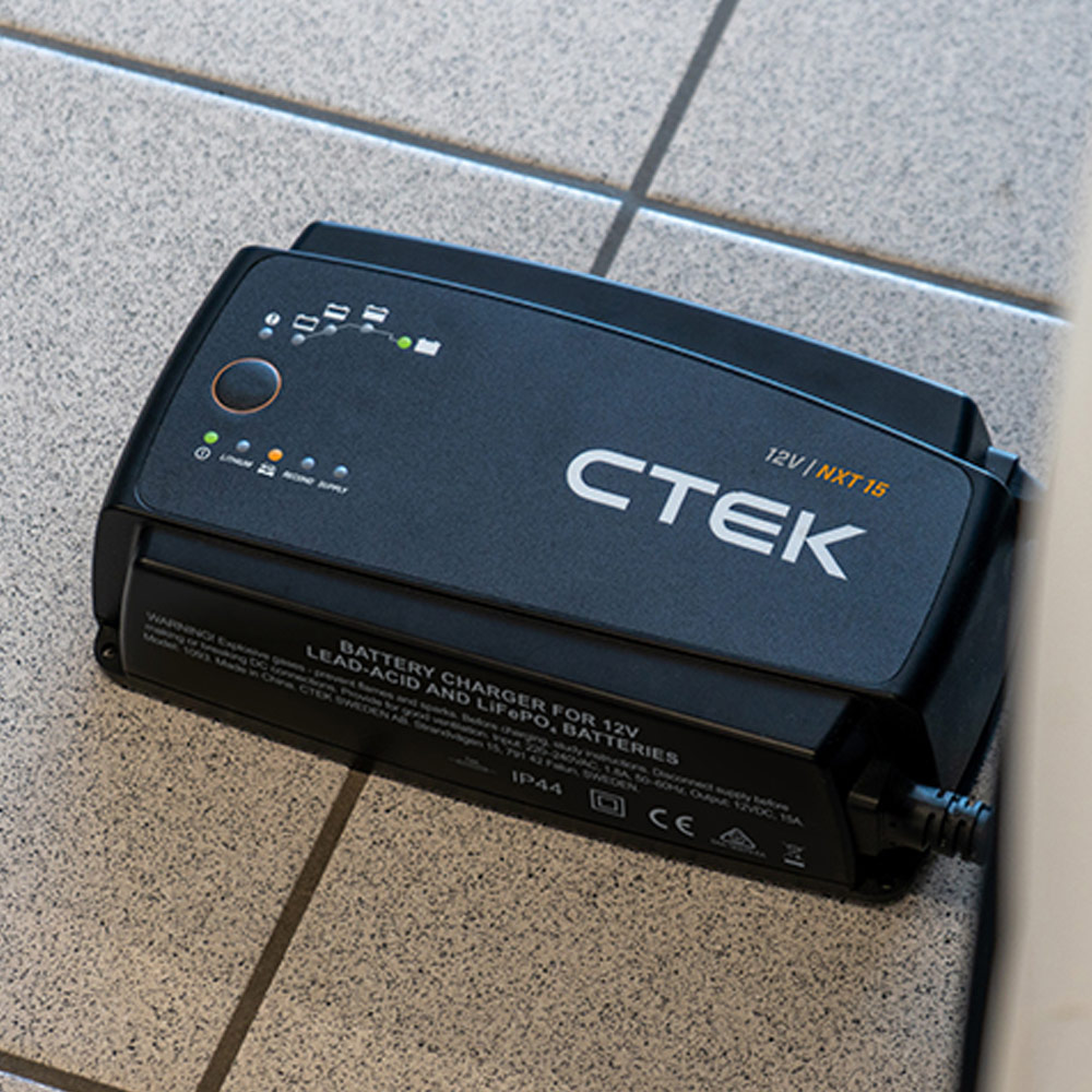 Picture of CTEK NXT 15 UK Car Battery Charger with UK Plug Supports 12V lead acid & lithium batteries (30-350Ah).